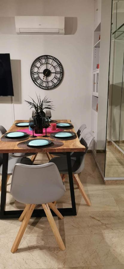 Elegant Seaside 2 Floor Apartment أثينا المظهر الخارجي الصورة